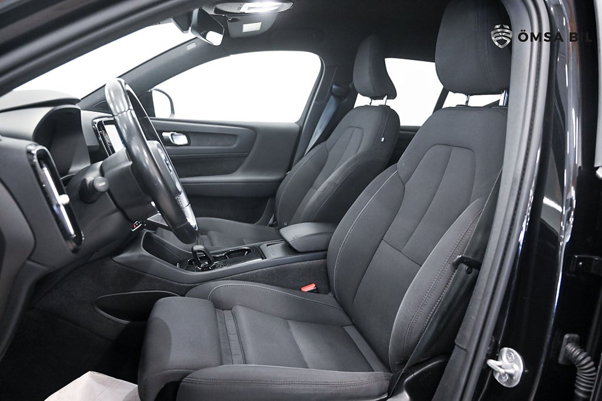 Volvo XC40 2024, bild 7/10