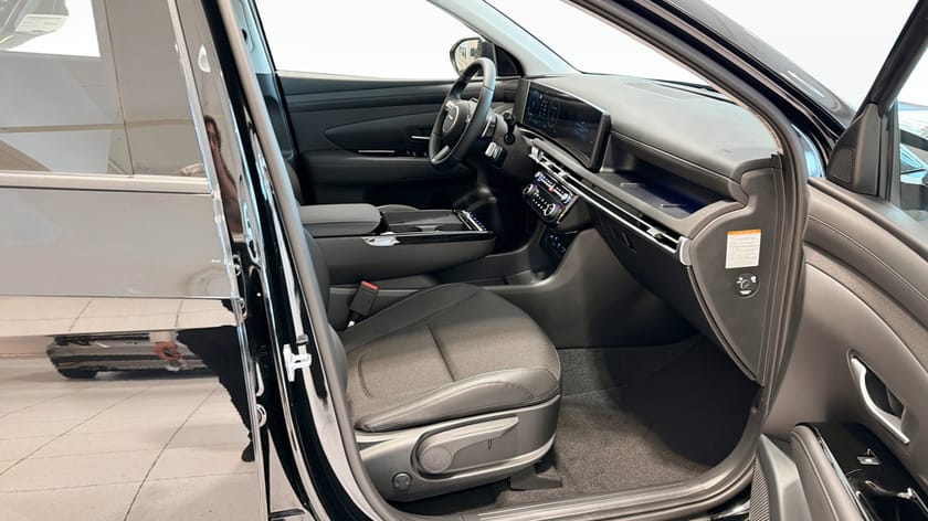 Bild 3 av Hyundai Tucson PHEV 4WD Plug-in hybrid AWD Essential PL från 3995kr/mån