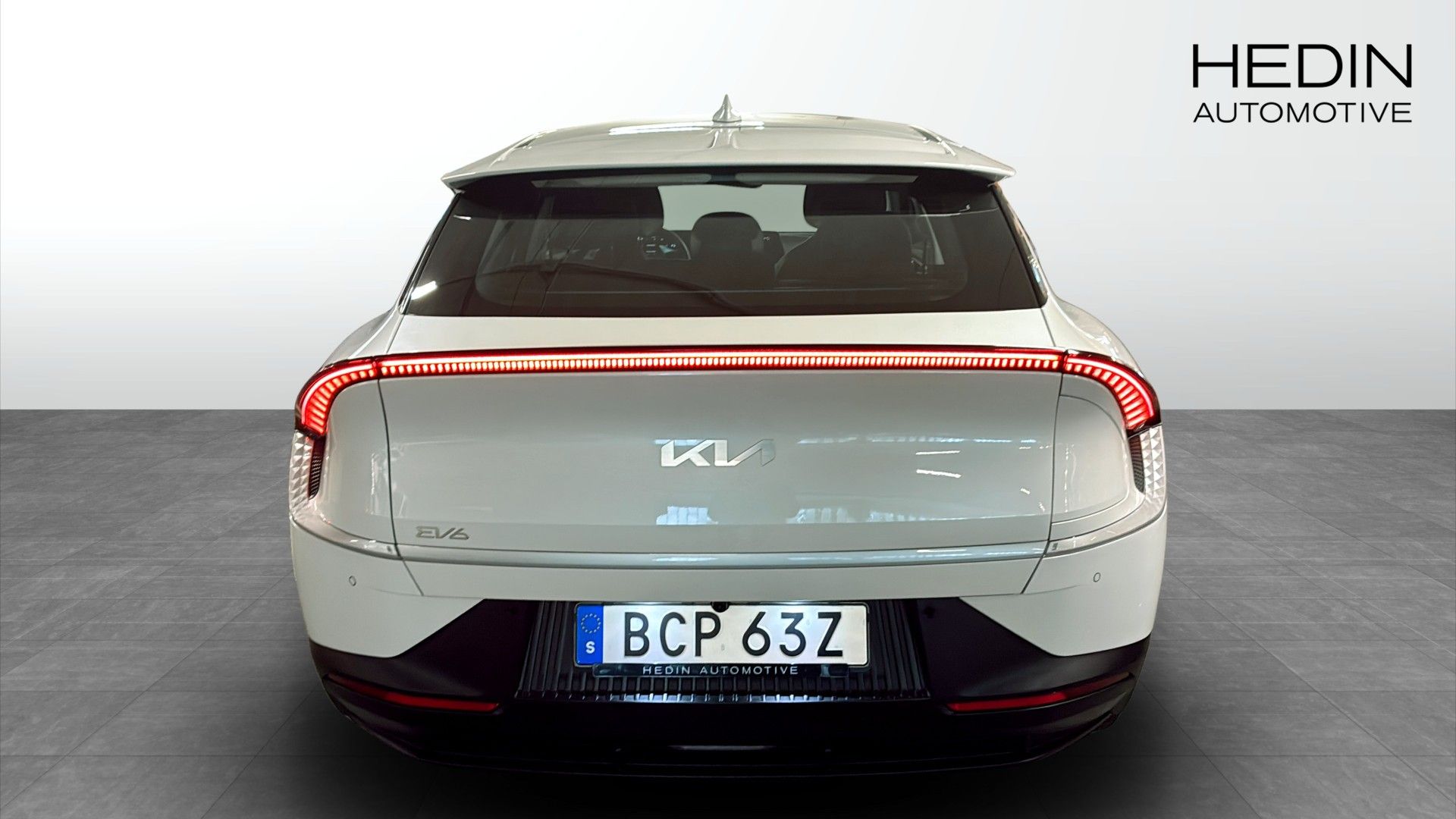 Kia EV6 77.4 kWh 2022, photo 7/10