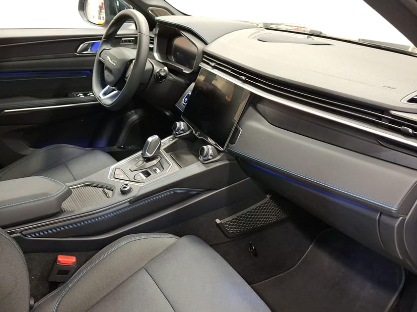 Bild 4 av Lynk & Co 01 PHEV