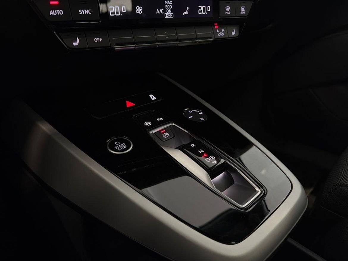 Audi Audi Q4 40 e-tron — bild 12