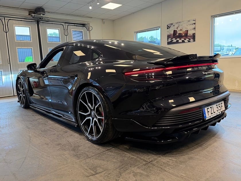 Bild 3 av Porsche Taycan 4S Direct Bose Pano Sport Chrono Full Maxton SE SPEC