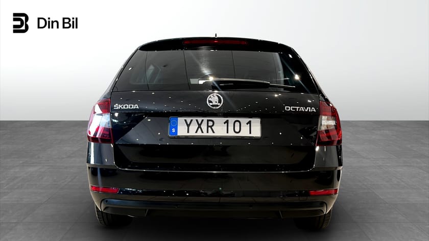Bild 5 av Škoda Octavia Kombi STYLE 1.5 TSI 150 DSG Cockpit Drag Värmare