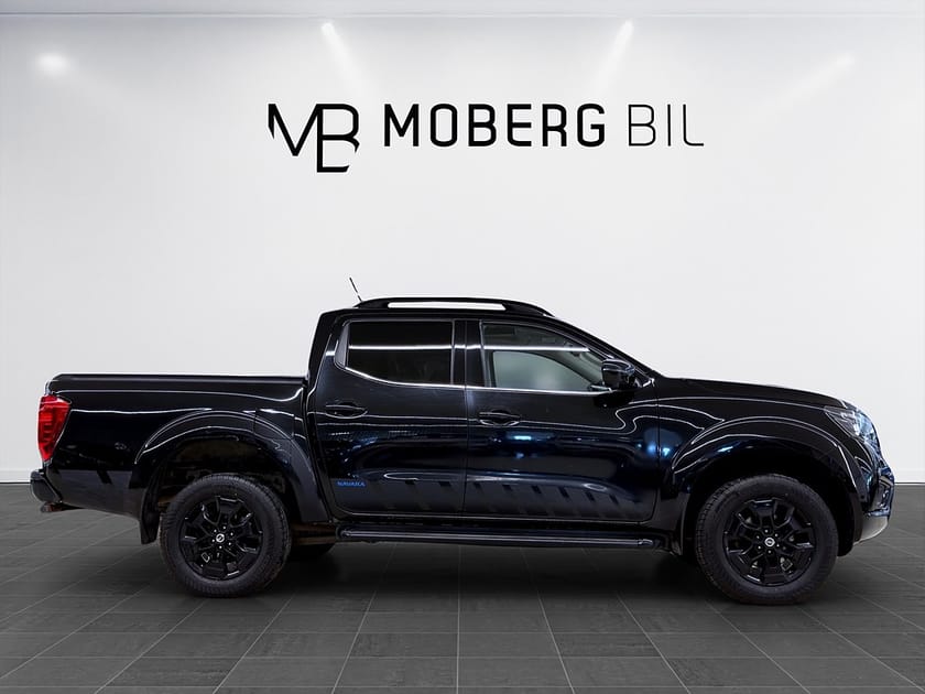Bild 4 av Nissan Navara Dubbelhytt 2.3 dCi 4WD 190hk N-Guard Black Pack Drag 360 keyless Go