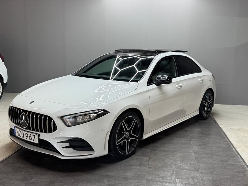 Bild 3 av Mercedes-Benz A 200 Sedan AMG Line