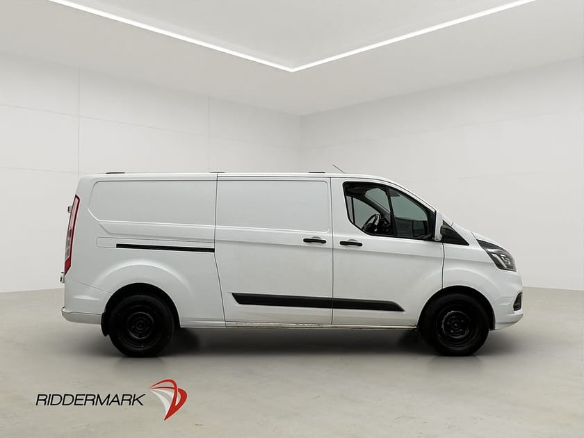 Bild 2 av Ford Transit Custom 300 transit-custom L2 Ny-Kamrem Värmare Drag B-Kamera Moms