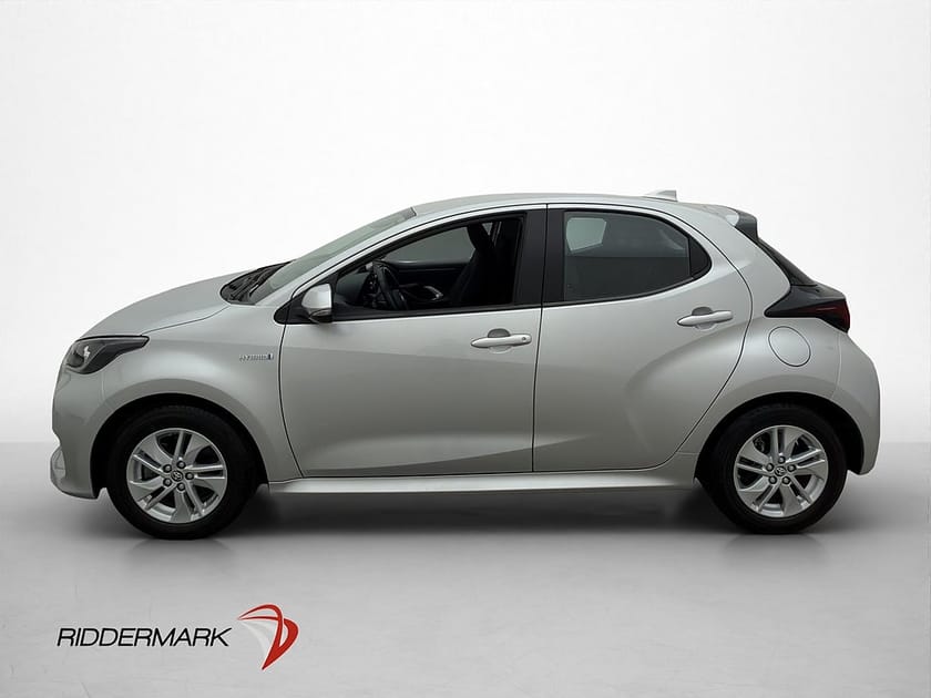 Bild 4 av Toyota Yaris Hybrid CVT, 116hk Active Backkamera Carplay