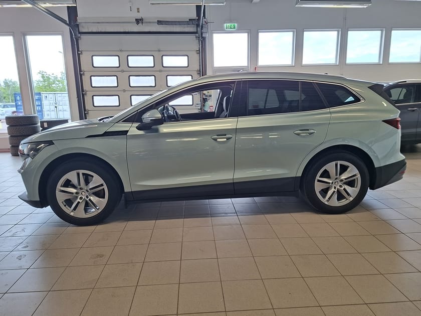 Bild 2 av Škoda Enyaq iV 80 204HK Dragkrok Backkamera