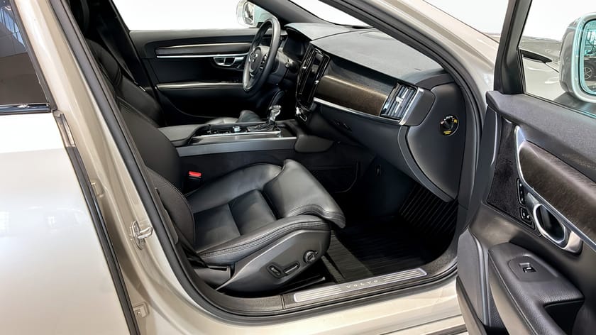 Bild 3 av Volvo V90 Cross Country