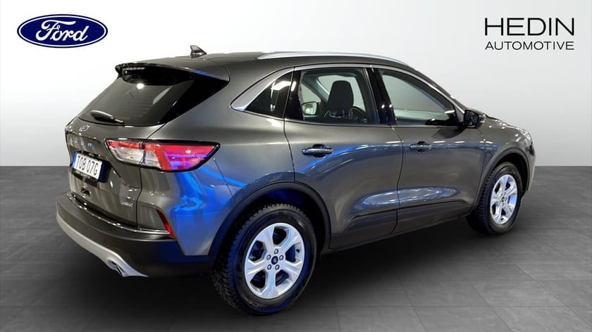 Bild 2 av Ford Kuga Plug-In Hybrid Titanium PHEV 225hk Automat