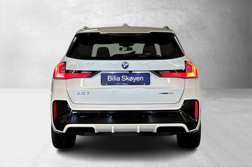 Bilde 4 av BMW iX1 xDrive30