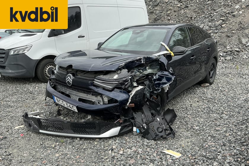 Bild 1 av Citroën C4 Hybrid 145 1.2 (145hk) Reparationsobjekt