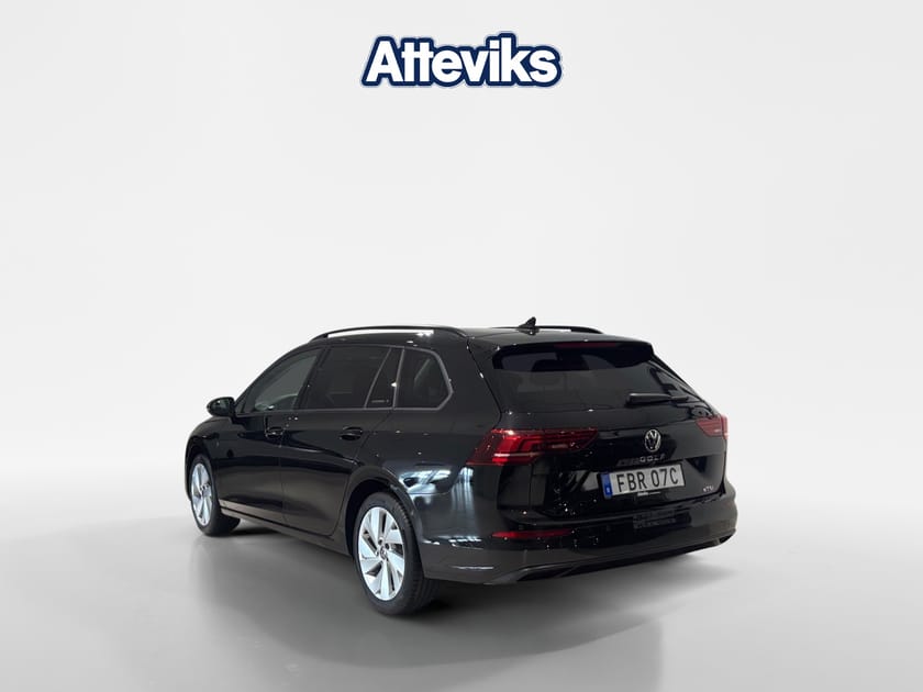 Bild 4 av Volkswagen Golf Sportscombi * NY * Drag / Adaptiv farthållare / Backkamera