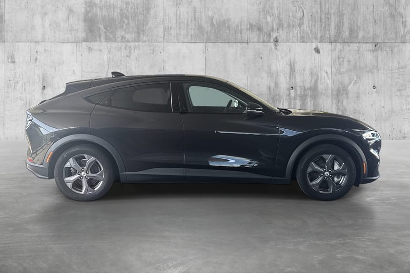 Bilde 4 av Ford Mustang Mach-E Long Range LR 610km WLTP, RWD, B&O, Glasstak, Serviceavtale++