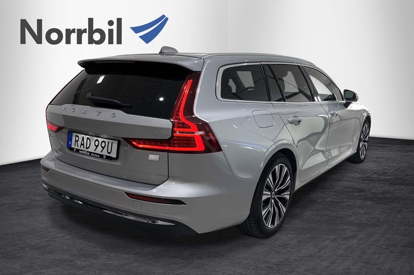 Bild 4 av Volvo V60 T6 AWD 399hk Core Edition Drag Bkamera Elbaklucka