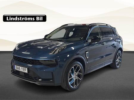 Lynk & Co 01 PHEV Panorama Navi Kamera Vinterhjul Moms