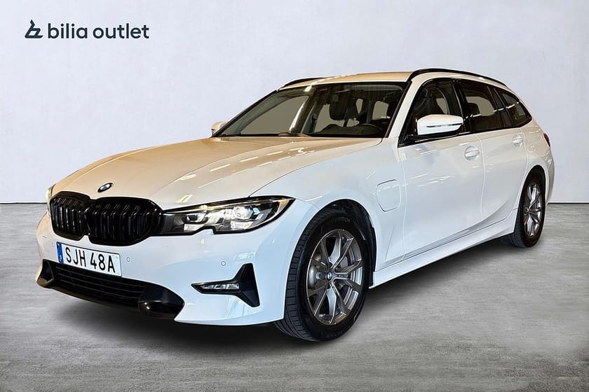 Bild 1 av BMW 330e Touring Steptronic Sport line
