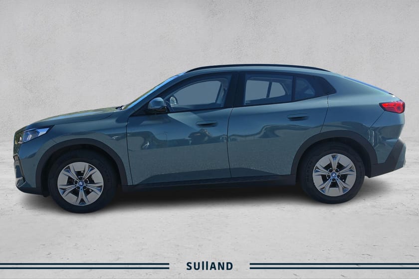 Bilde 2 av BMW iX2 xDrive30