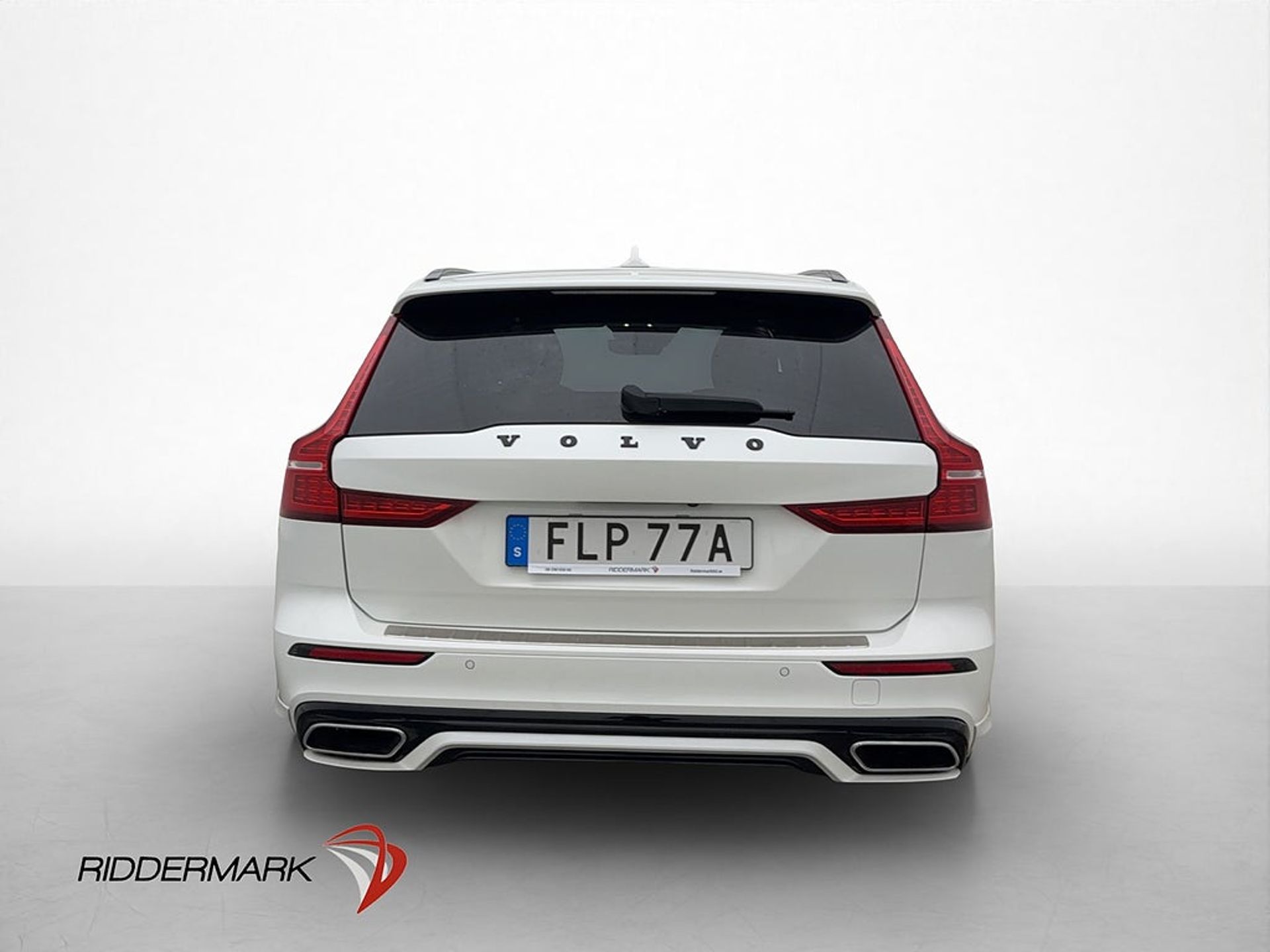 Volvo V60 2020, photo 7/10