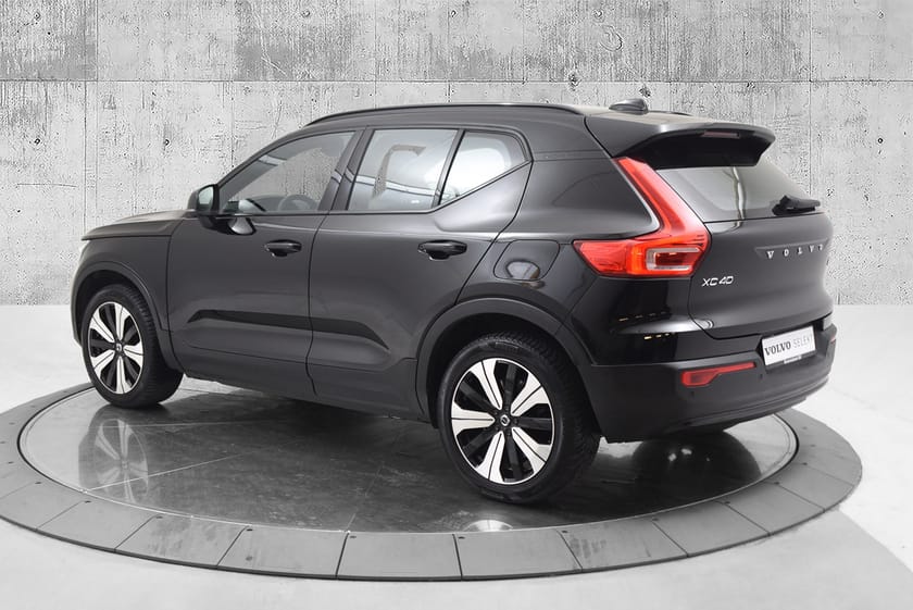 Bilde 2 av Volvo XC40 Recharge Single Motor 231hk Ultimate 360kamera Soltak +++