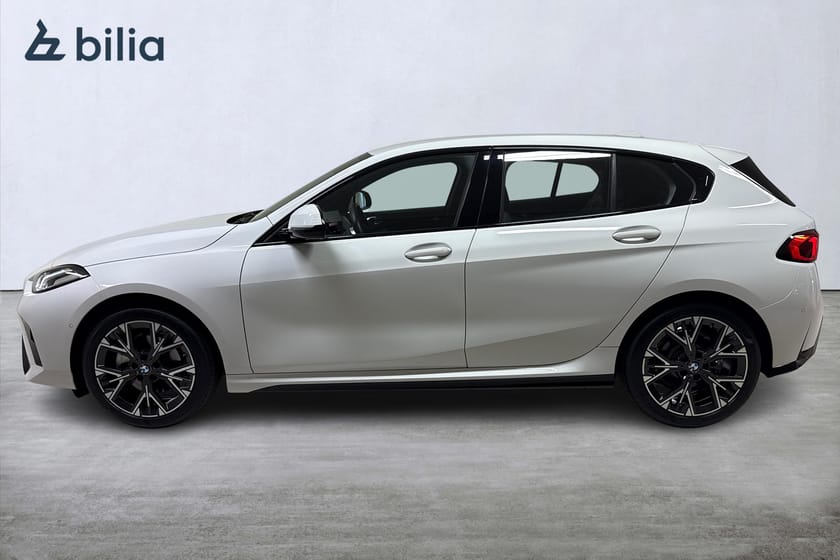 Bild 3 av BMW 120 M-Sport / Sportstolar Alcantara /Backkamera /Navigation