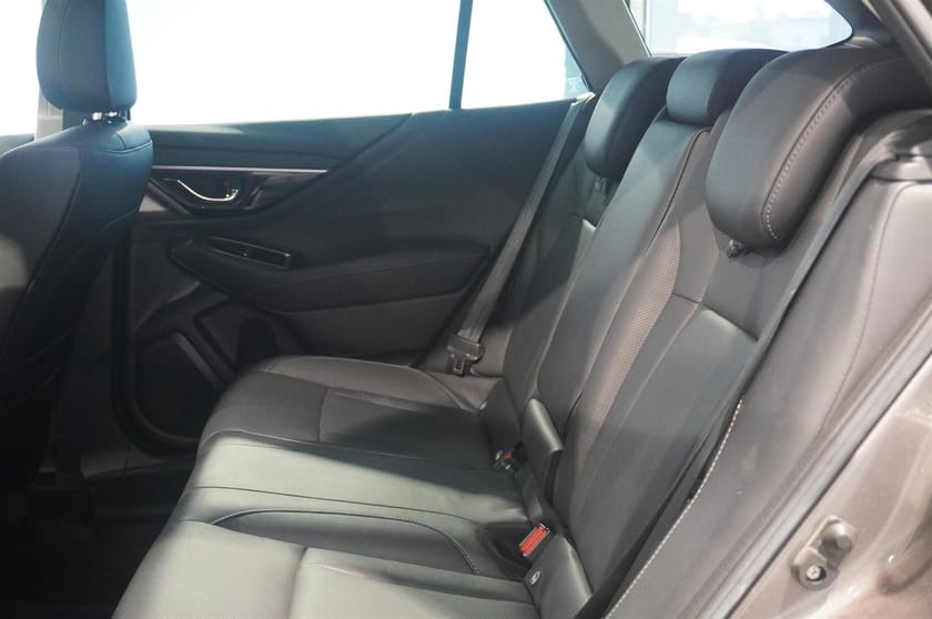 Bild 4 av Subaru Outback AWD Drag Taklucka Backkamera Navi
