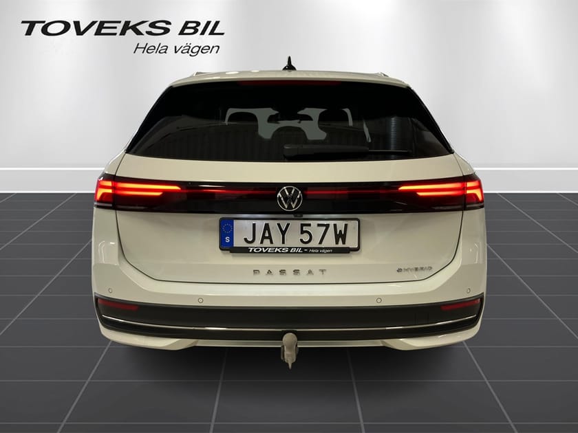 Bild 2 av Volkswagen Passat Variant eHybrid 1.5/204 Hk Laddhybrid Business/Dragkrok