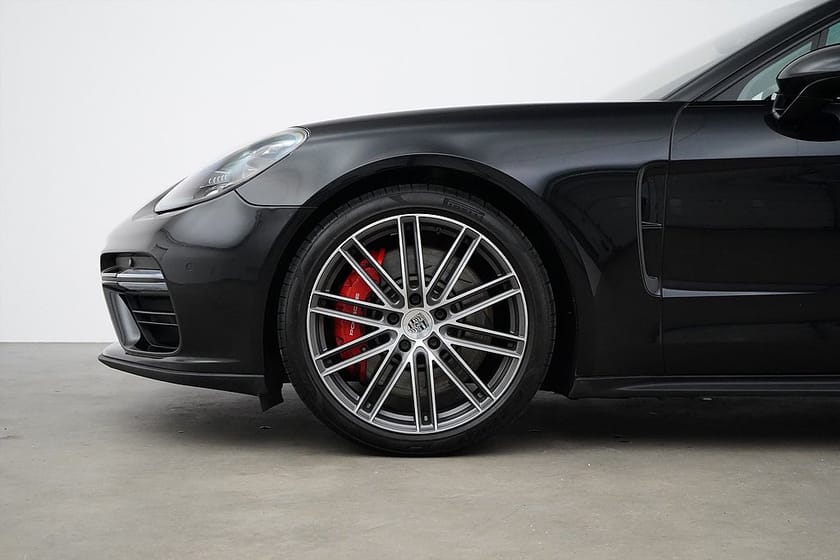 Bild 2 av Porsche Panamera Turbo / 550hk / RÄNTEKAMPANJ
