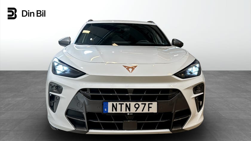 Bild 4 av CUPRA Terramar eTSI150 DSG Edge Drag/P-värmare