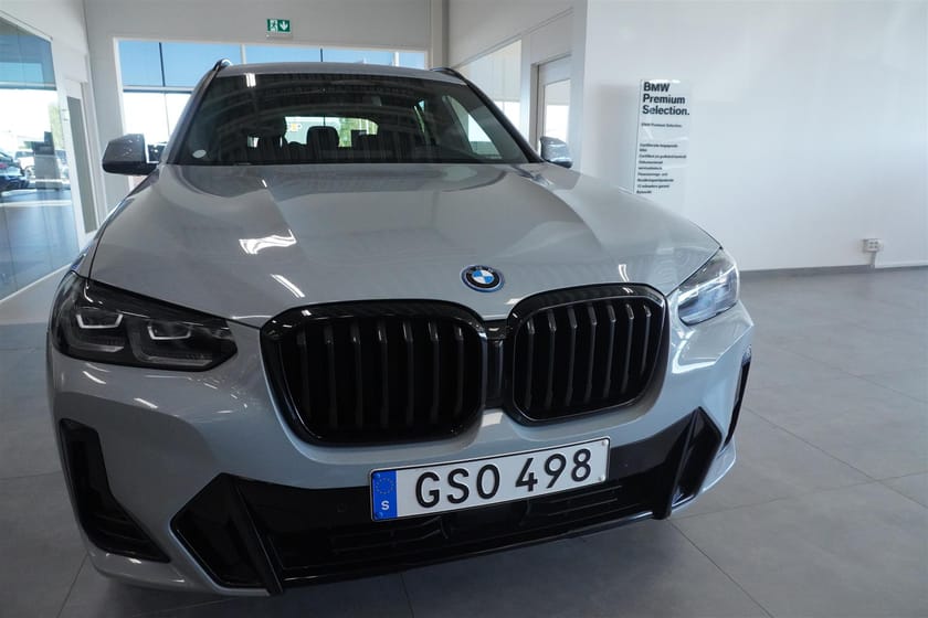 Bild 4 av BMW X3 xDrive30e xDrive 30e M Sport Innovation Elstolar Harman Kardon HUD