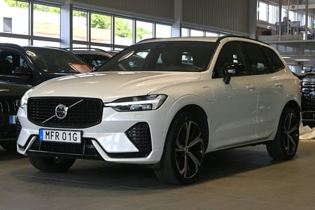 Volvo XC60 Recharge T6 AWD 350hk Ultimate Dark 21" Drag