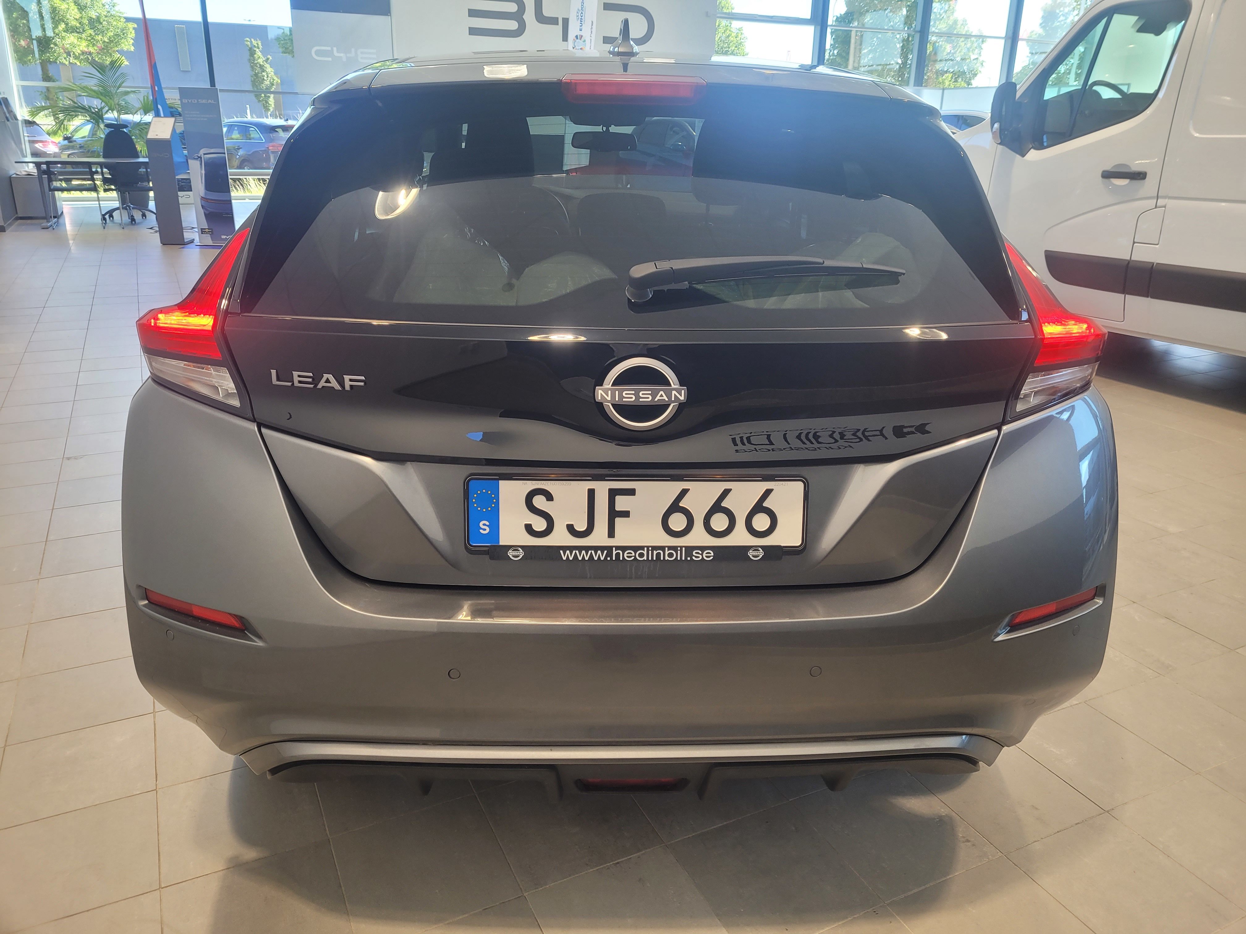 Nissan Leaf e+, 217hp, 2022