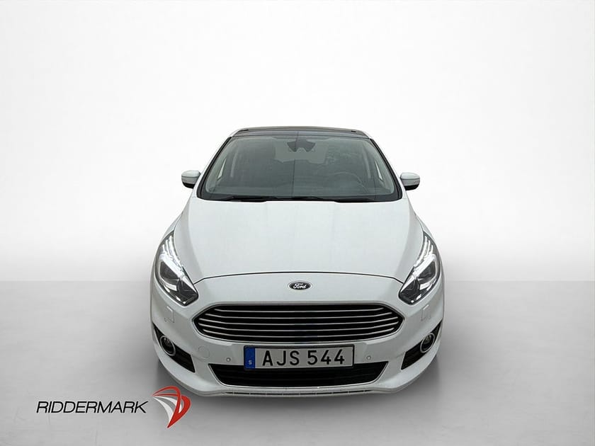 Bild 2 av Ford S-Max 2.0 TDCi 210hk 7-Sits Pano Kamera Navigation