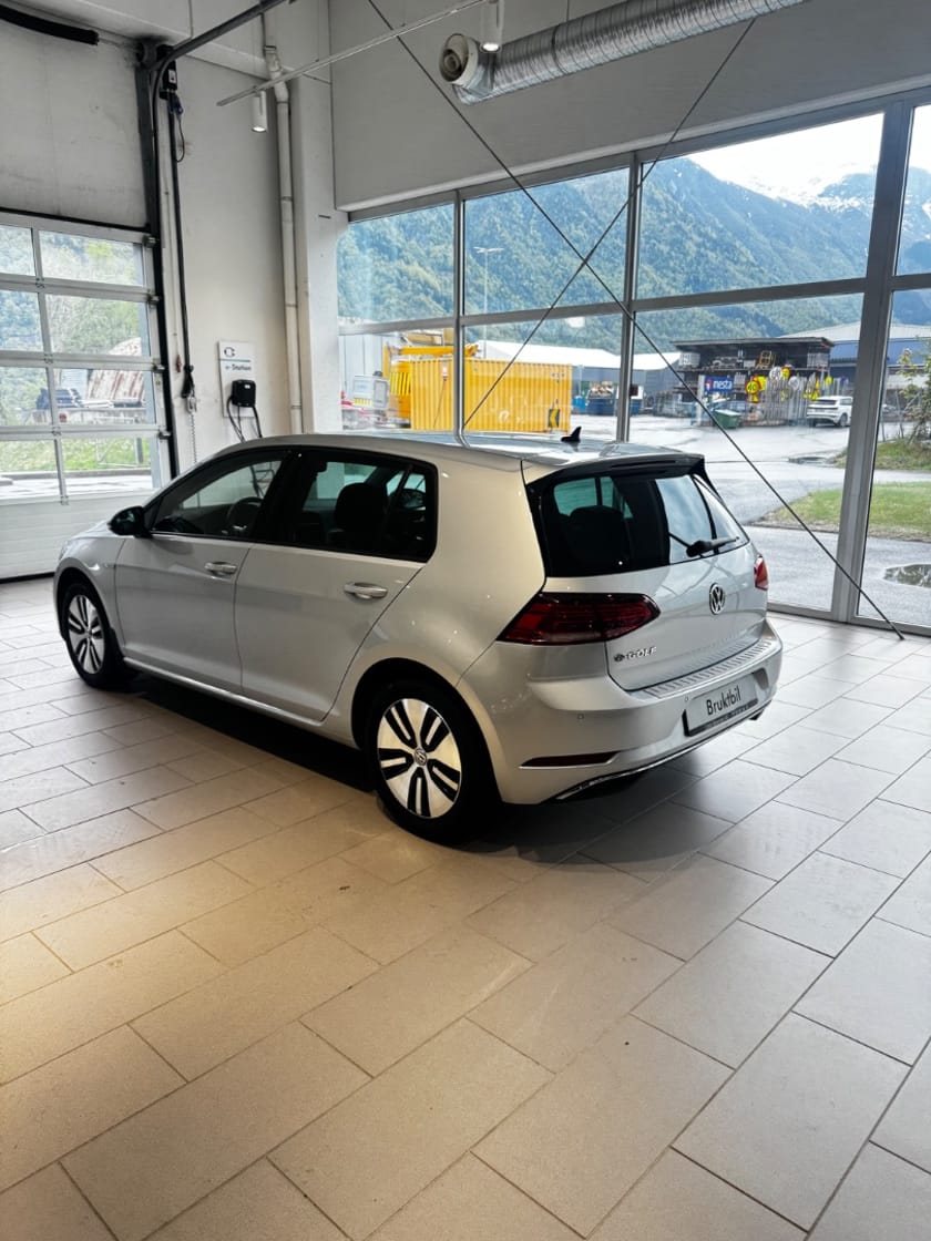 Bilde 5 av Volkswagen e-Golf 136 hk exclusive kamp *