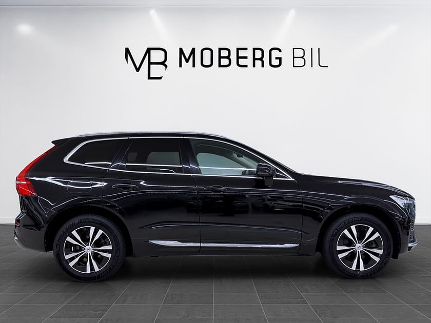 Bild 5 av Volvo XC60 Recharge T6 AWD 350hk Core Edition Drag B-Kamera