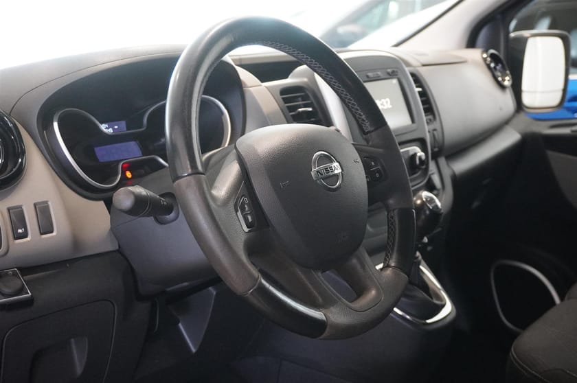 Bild 3 av Nissan NV300 Crew Van Dubbelhytt 1.6 dCi Drag Webasto B-Kamera