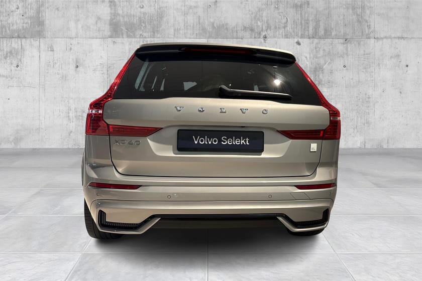 Bilde 4 av Volvo XC60 T8 AWD-Polestar-B&W-Krok-360°-HUD-Panorama-21"