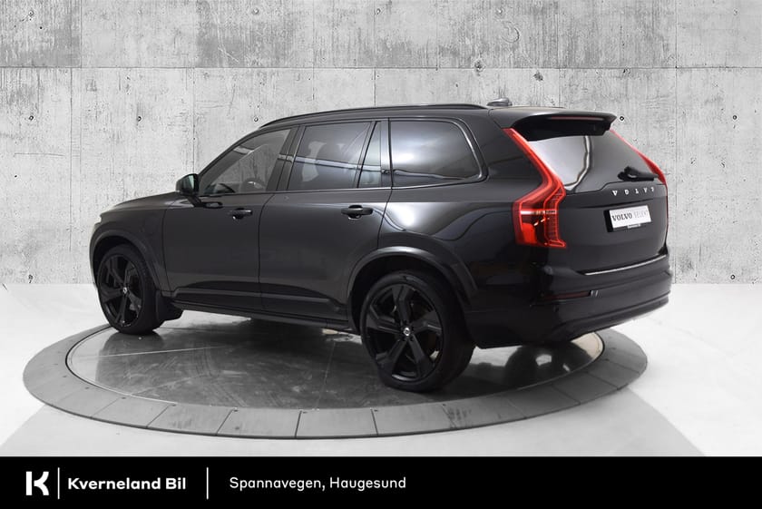Bilde 3 av Volvo XC90 7-seater T8 390 AWD R Design "Black Edition" 22"-Luftfjæring
