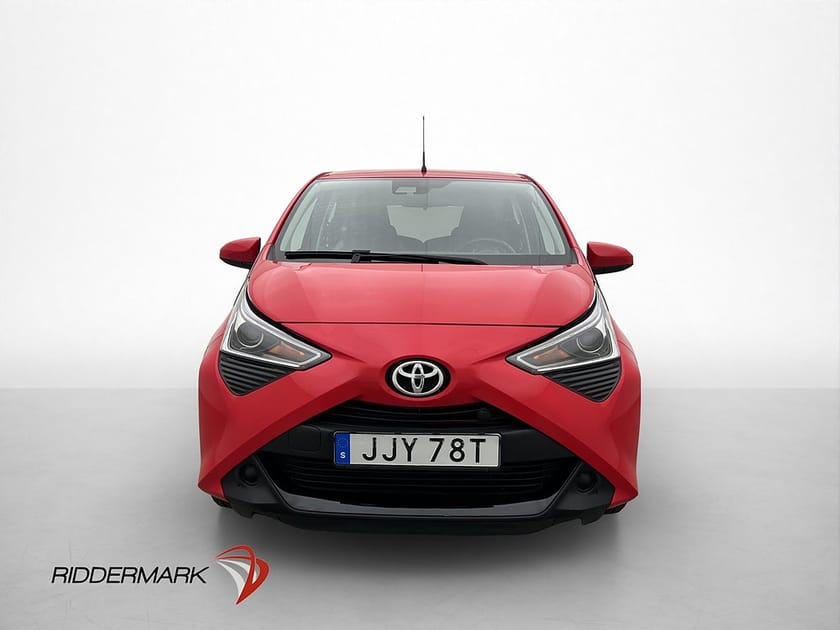 Bild 2 av Toyota Aygo 1.0 VVT-i X-PLAY B-Kamera M-Värmare Farthåll.