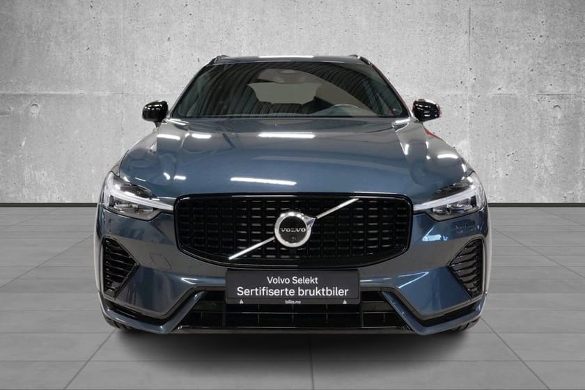 Bilde 2 av Volvo XC60 T6 AWD R-Design Luftfjæring H.Feste 360° H&K