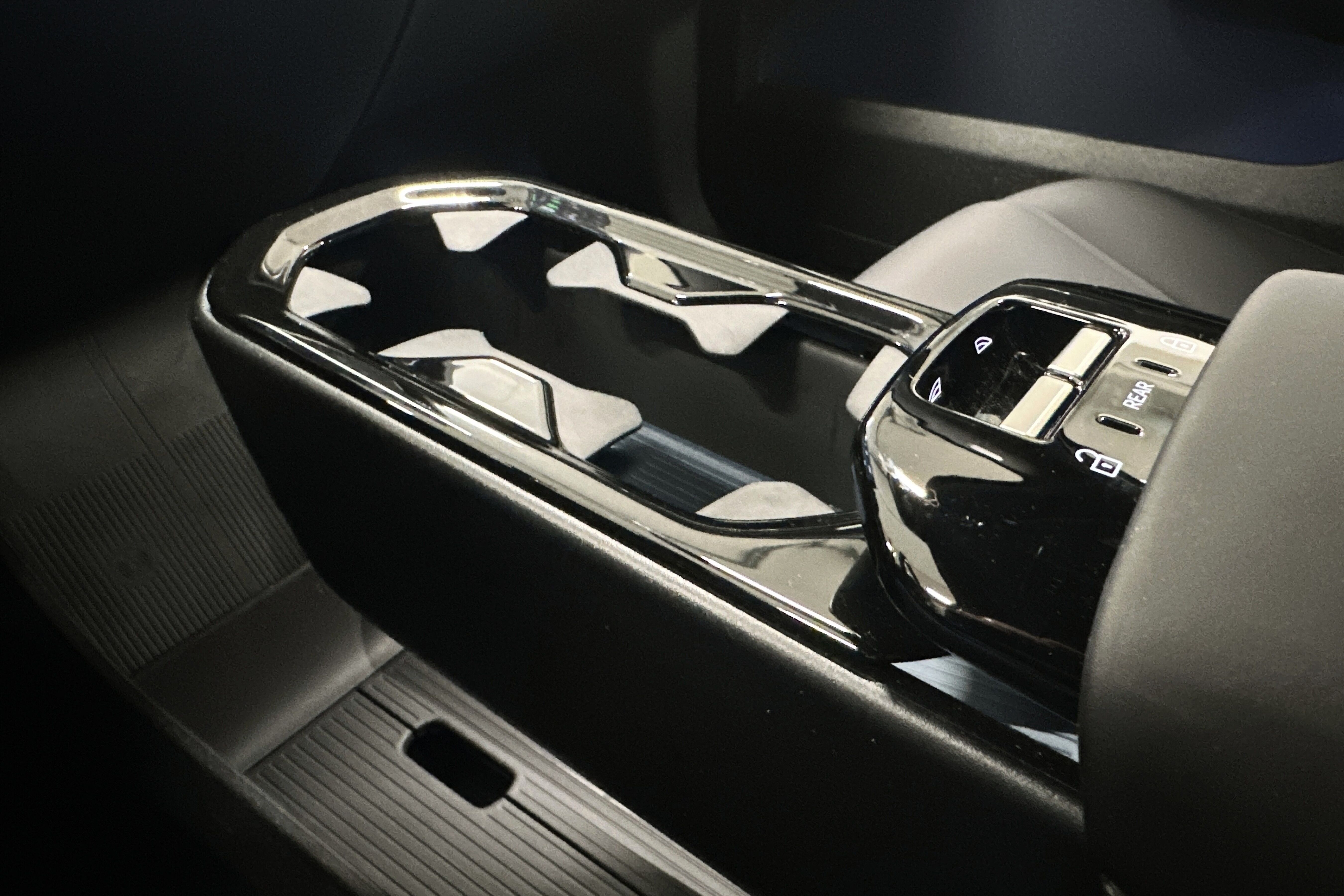 Volvo EX30 Twin Motor Performance bilde 14