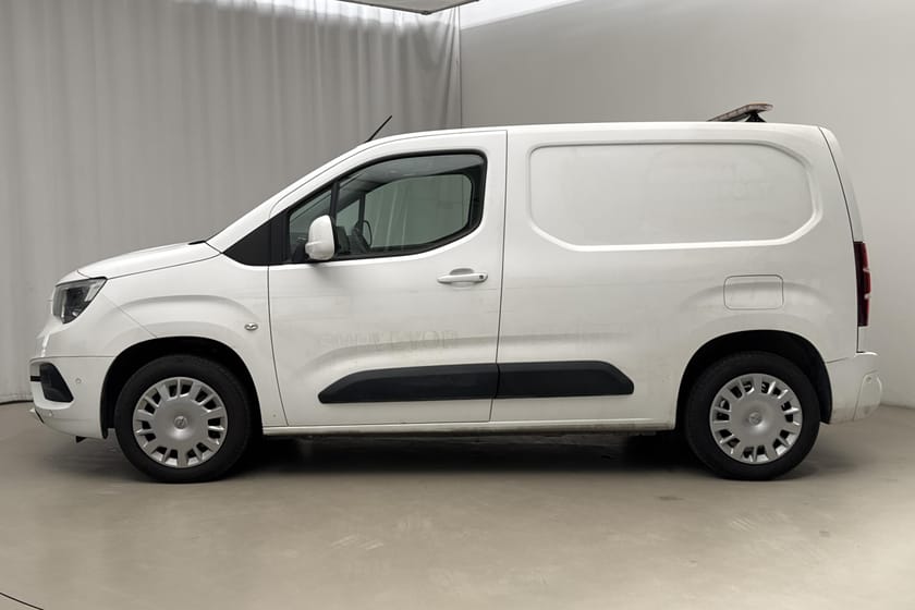 Bild 2 av Opel Combo Cargo 1.5 CDTI Skåp (100hk)