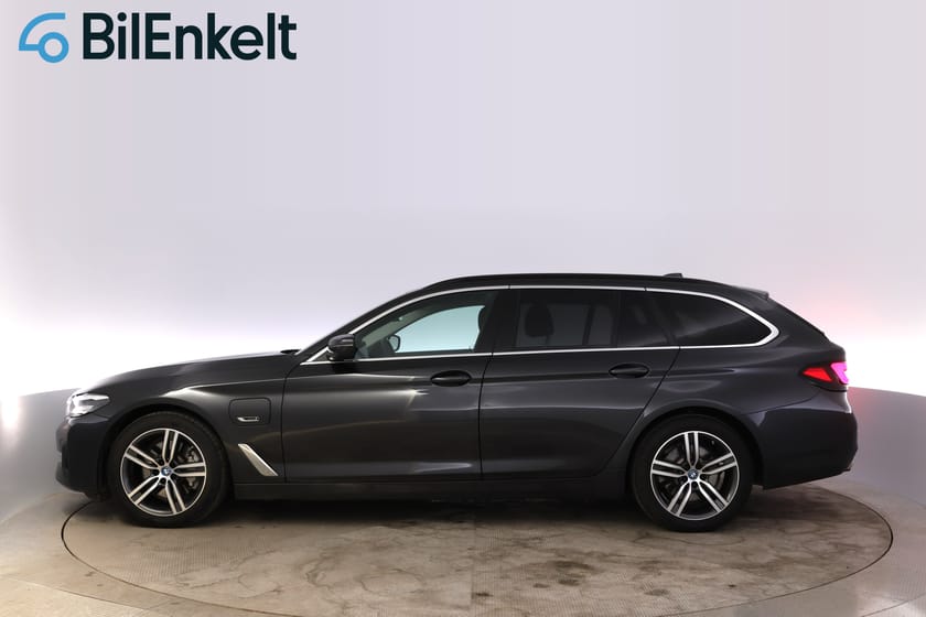 Bild 5 av BMW 530e xDrive Touring Sport Drag B-kamera HiFi