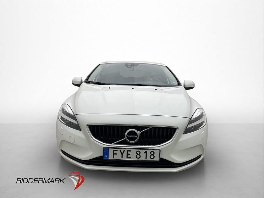 Bild 2 av Volvo V40 D2 120hk Kinetic VOC Värmare Bluetooth Dragkrok