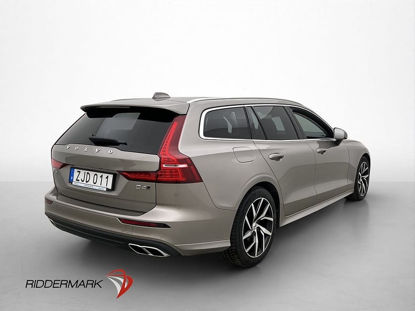 Bild 5 av Volvo V60 D4 AWD Momentum Pano H/K Kamera Navi