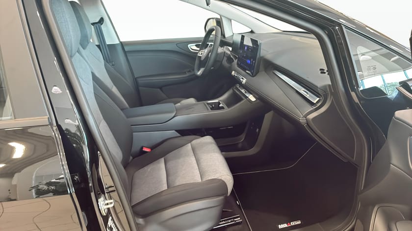 Bild 3 av MG 4 EV Urban COMFORT 43 KWH / Privatleasing från 2995kr/mån