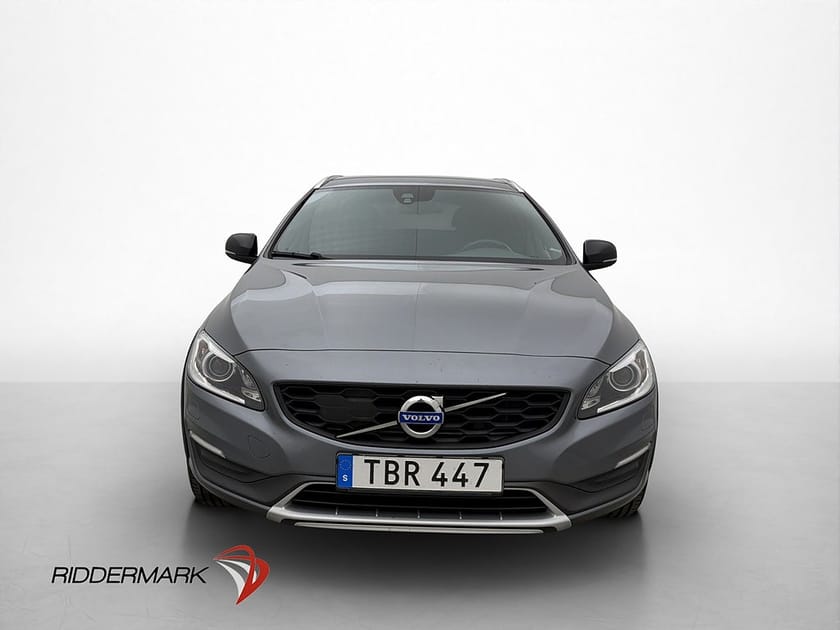 Bild 2 av Volvo V60 Cross Country D4 AWD Momentum Drag Värm Sensorer