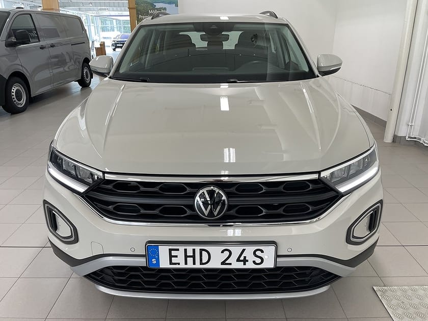 Bild 4 av Volkswagen T-Roc TSI 110Hk