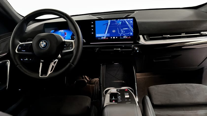 Bild 4 av BMW X1 xDrive25e M SPORT | DRAG | RATTVÄRME
