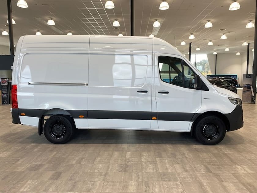 Bild 3 av Mercedes-Benz eSprinter 414 81 kWh SKÅP A2 PRO